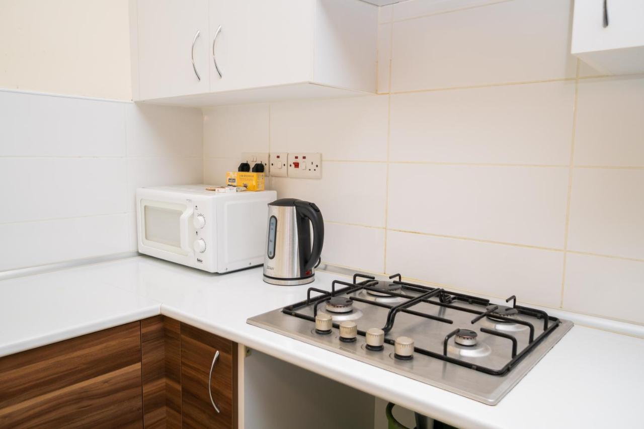 Amazing Two-Bedroom Apartment In Residence Lukomorye D1 With Private Garden Karavas  Exteriör bild